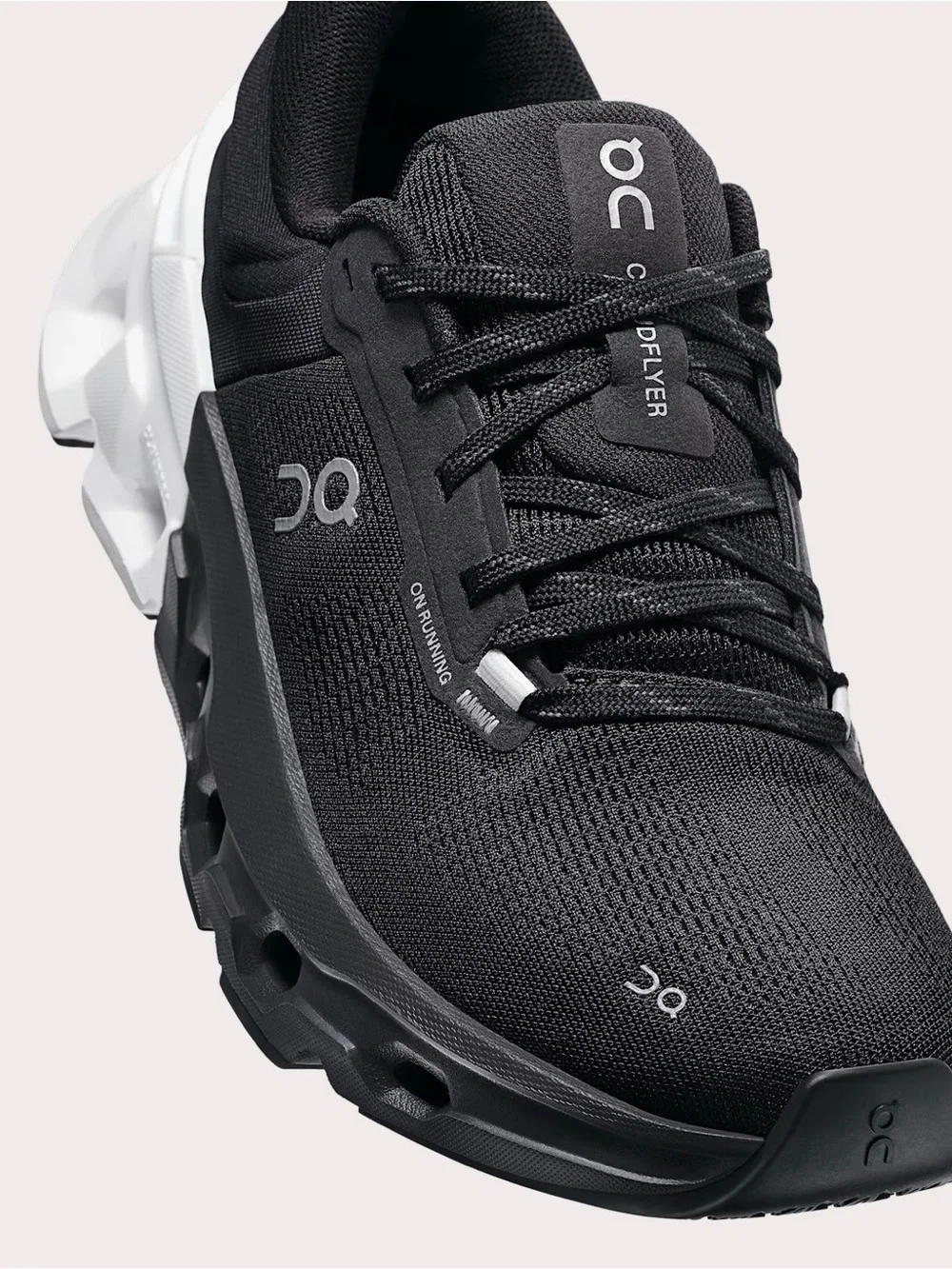 NWOT. Cloudflyer Men’s sneaker.11. On Running, Athletic Shoe.